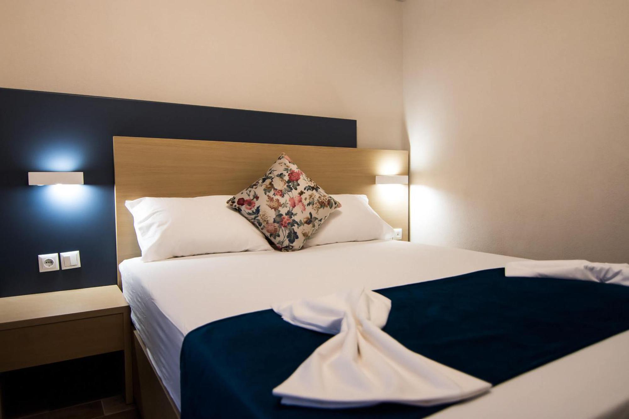 Appartement Ippokampos Holidays à Vrasná Extérieur photo