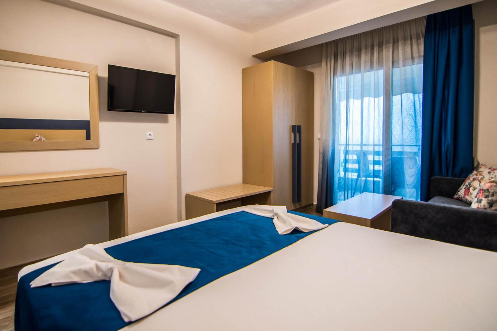 Appartement Ippokampos Holidays à Vrasná Extérieur photo