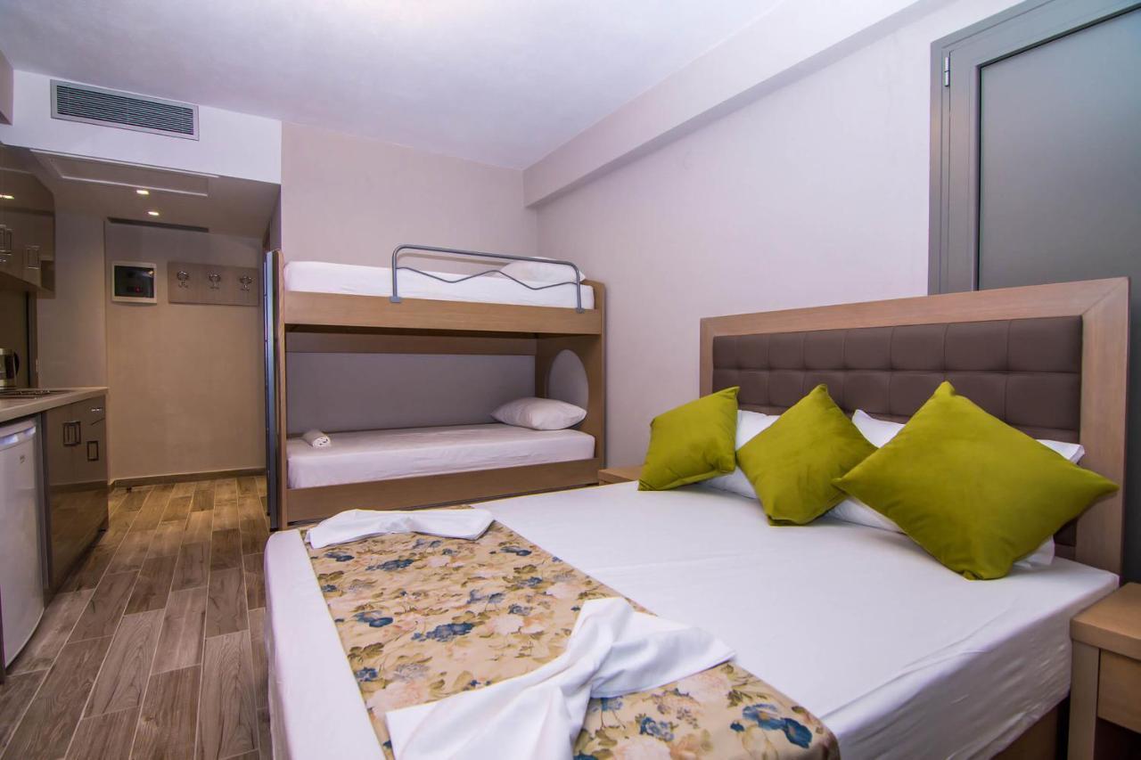 Appartement Ippokampos Holidays à Vrasná Extérieur photo