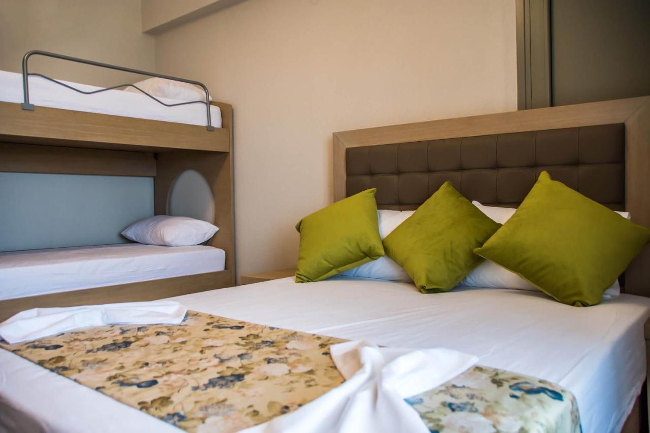 Appartement Ippokampos Holidays à Vrasná Extérieur photo